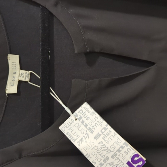 Bundle of 5 x 2X women tops - Picture 8 of 15